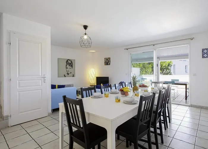 Triplex Laharie - Welkeys * بايون